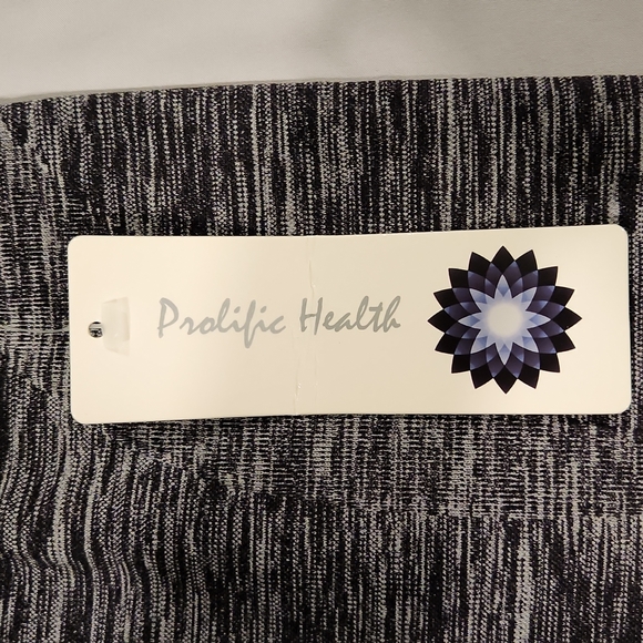 Prolific Health Ombre Yoga pants, Size Small - Picture 3 of 3